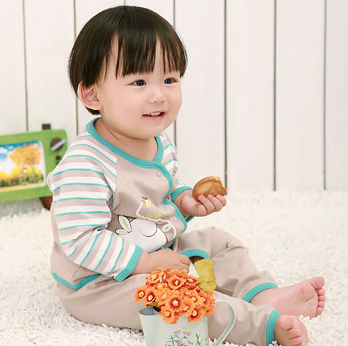 棉果果氨棉汗布带扣宝宝衣绿色