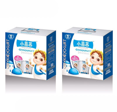 旺仔小慕茜银色礼盒.jpg