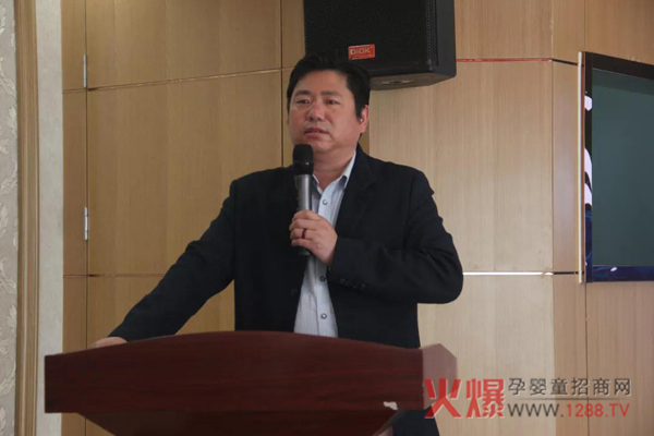 美力源乳业副总经理赵小峰.jpg