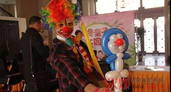 和氏展会互动.jpg