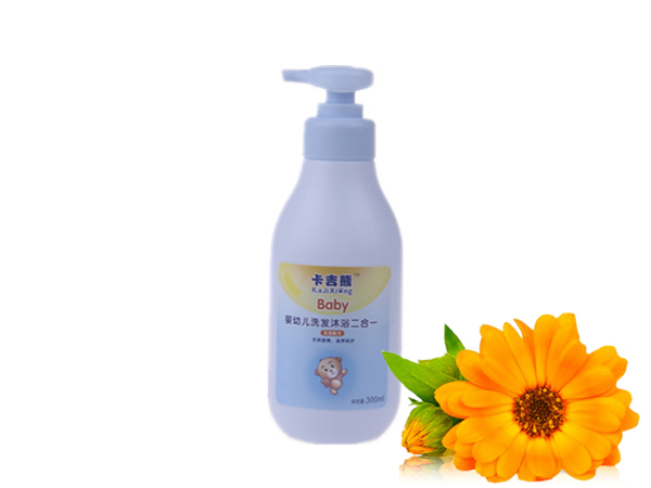 卡吉熊婴幼儿洗发沐浴二合一.jpg