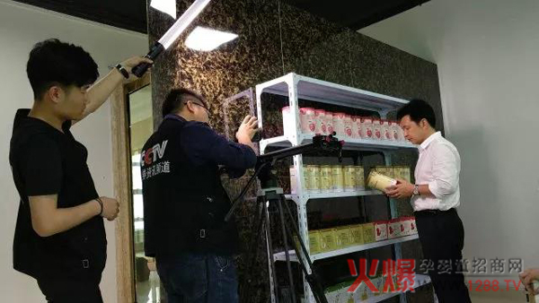 苹果树母婴营养品携手央视展开拍摄工作3.jpg