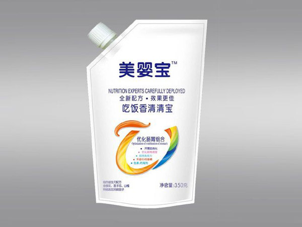 美婴宝吃饭香清清宝.jpg