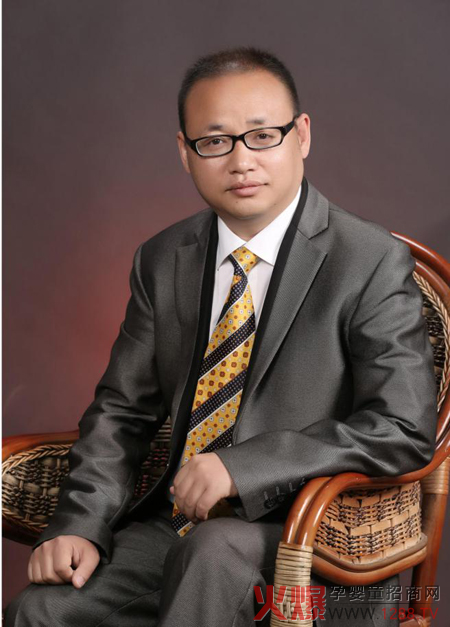特邀讲师温科然.jpg
