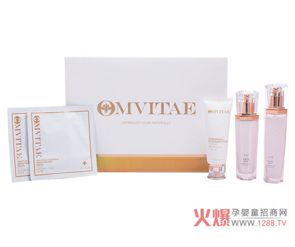 孕可美青春焕颜基础护肤四件套.jpg
