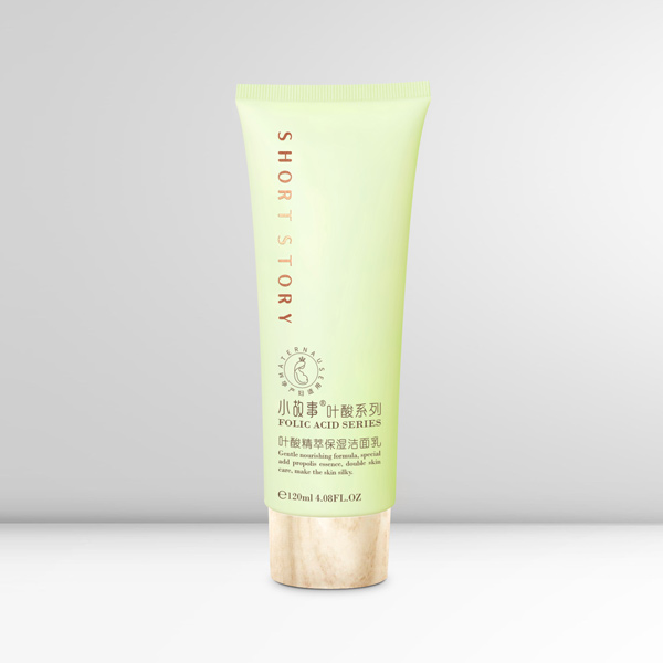 小故事叶酸精萃保湿洁面乳120ml.jpg