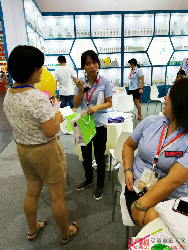 郑州展会现场.jpg