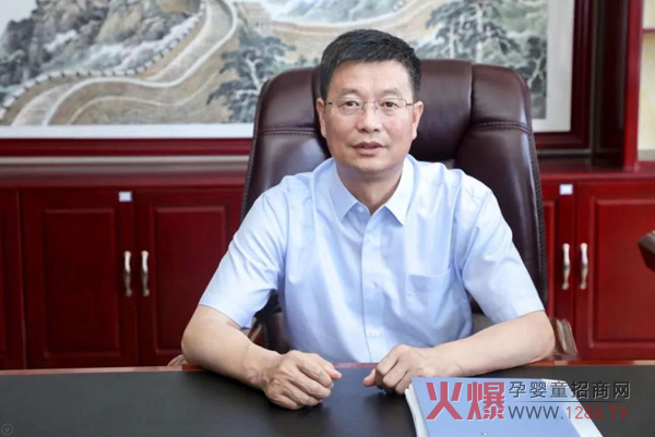 陕西和氏乳业集团董事长刘安让.jpg