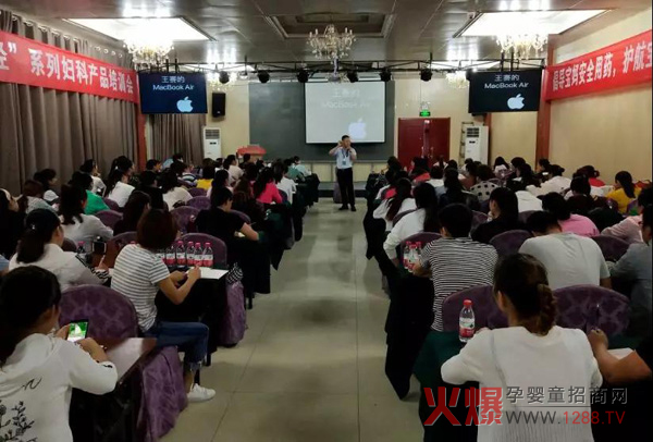 河南商丘第三届先进店长2+2训练营集训营6.jpg