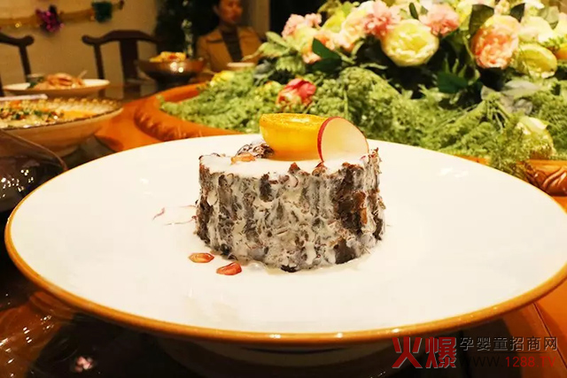 一如既往的精致美食.jpg