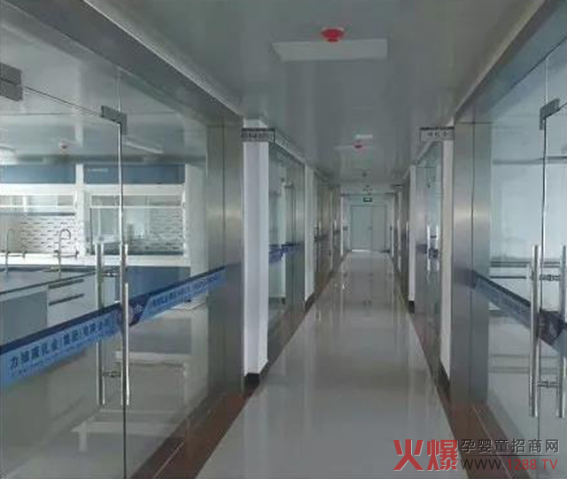 力维康新工厂内部环境.jpg