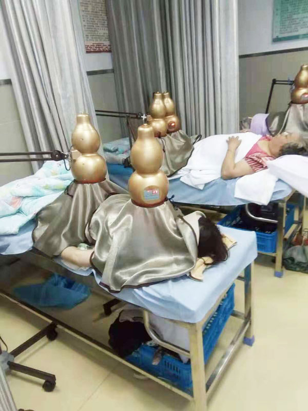 雨桐国际儿童保健灸疗.jpg