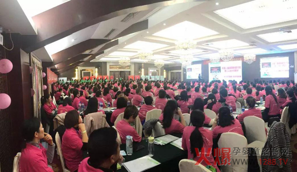 “中国健康家庭行动“特聘爱心大使训练营常州站7.jpg