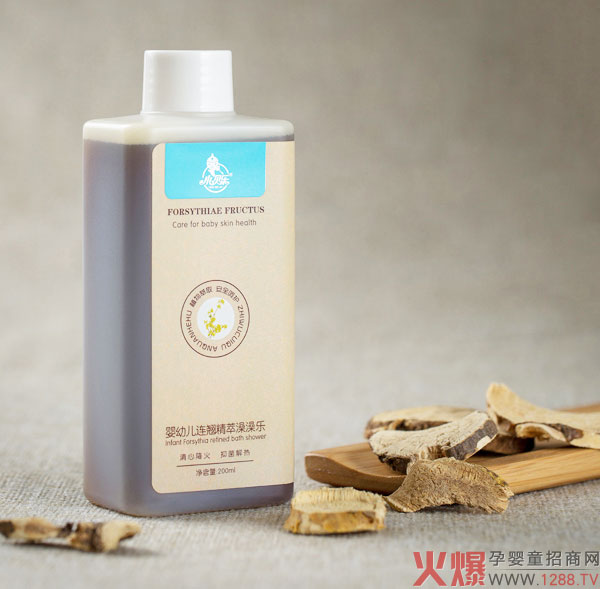 小贝乐连翘精萃澡澡乐.jpg