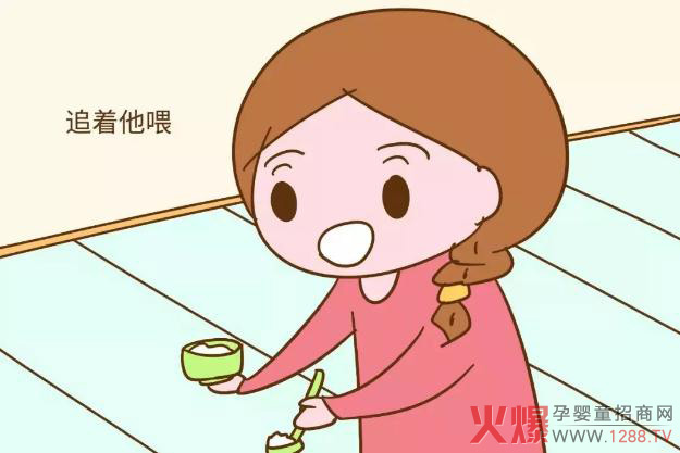 追着喂饭.jpg