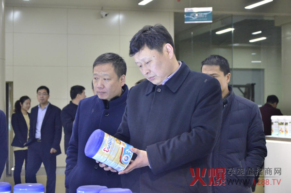 欧比佳乳业一季度大事记1.jpg