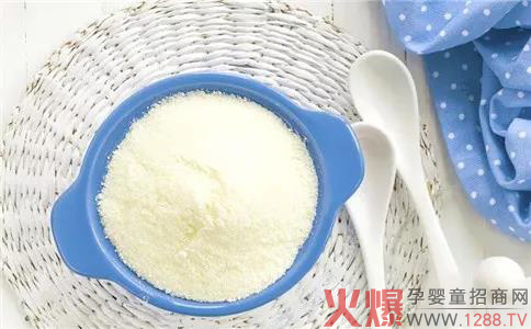 奶粉产能过剩，品牌竞争激烈，谁将被淘汰？01.jpg