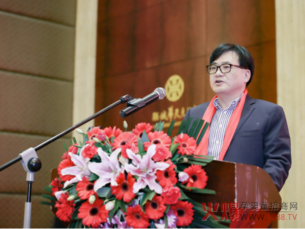 联诚集团董事长王德良作新年致辞.jpg