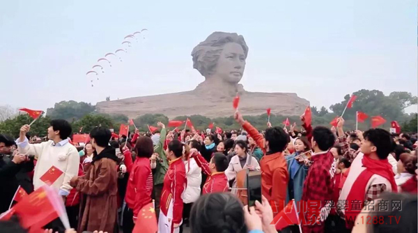 南山倍慧奶粉代言人龙清泉深情表白4.jpg 南山倍慧奶粉代言人龙清泉深情表白4.jpg