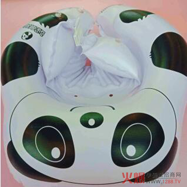 捣蛋熊猫游泳圈.jpg