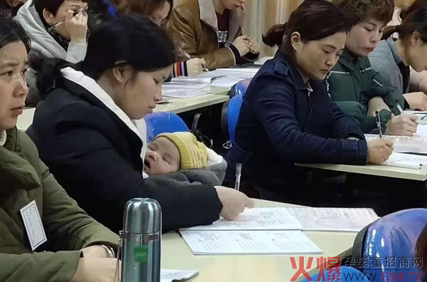 湖南膳养堂商学院第33届膳贝乐高级小儿推拿班圆满结业04.jpg