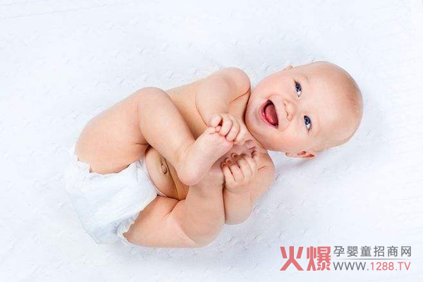 穿纸尿裤11.jpg