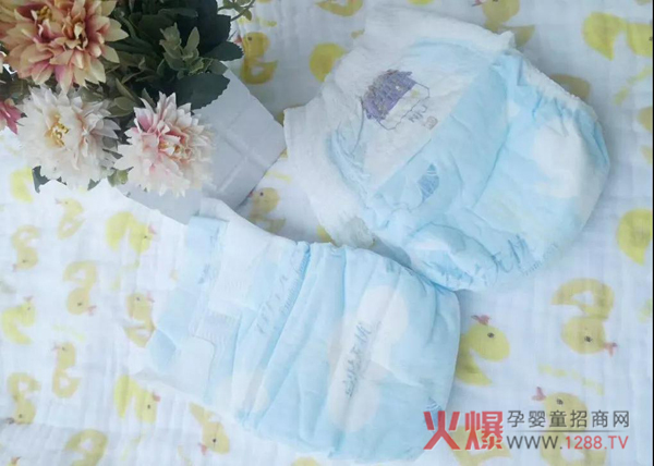 宜片无忧童趣系列纸尿裤新上市5.jpg