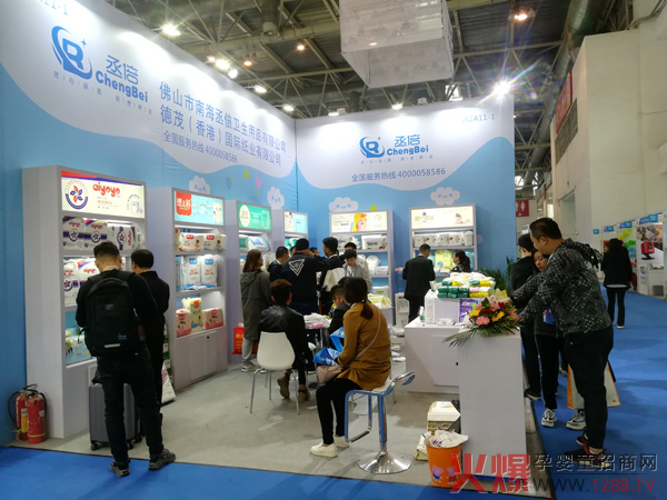 丞心品质倍感舒适！德儿舒、丞倍品牌闪耀京正北京展会1.jpg