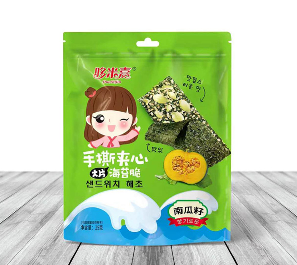 哆米嘉大片手撕夹心海苔南瓜子味.jpg