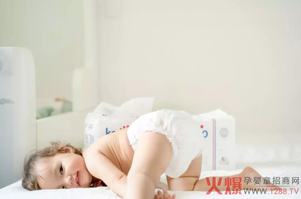 大牌纸尿裤纷纷出新品.jpg
