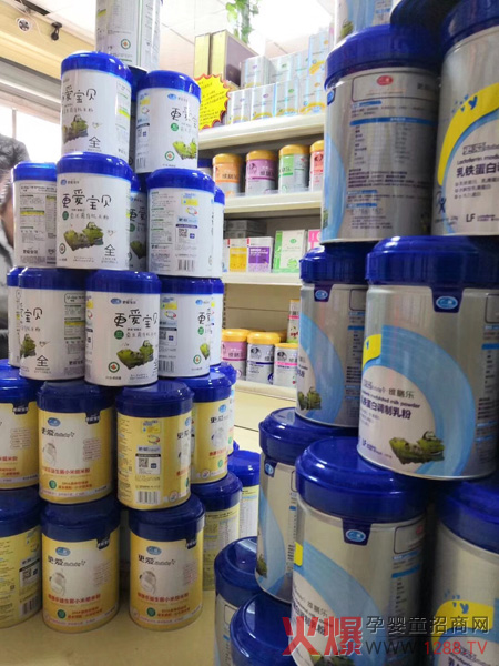 一颖营养品陈列.jpg