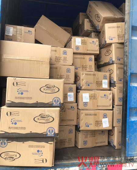 施百利营养品整车发货.jpg