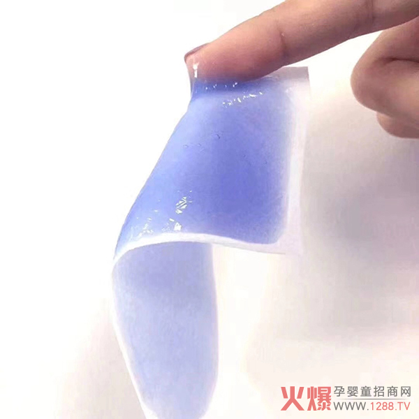 盛缘堂退热贴实物图.jpg