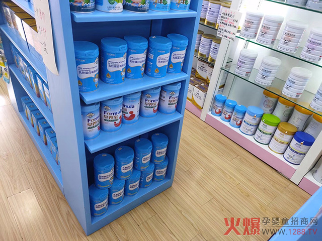 诺贝塔营养品门店陈列.jpg