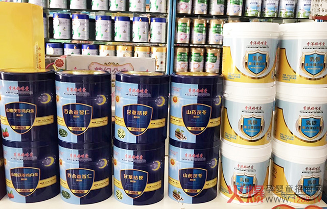 香港妈咪爱营养品堆头.jpg