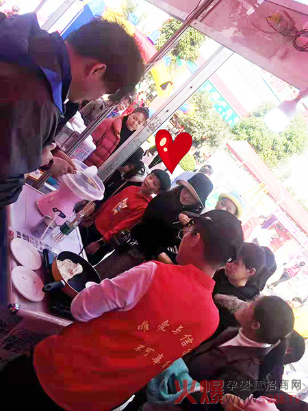 现场制作酸奶.jpg