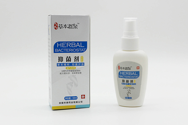草本郡泉抑菌剂·脚气专�?0ML.jpg