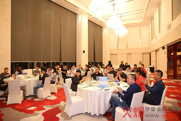 小象米塔新品发布�?.jpg