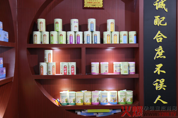 来自药都・药企保证--熊长泰上海CBME现场，百年老字号人气火�?.jpg