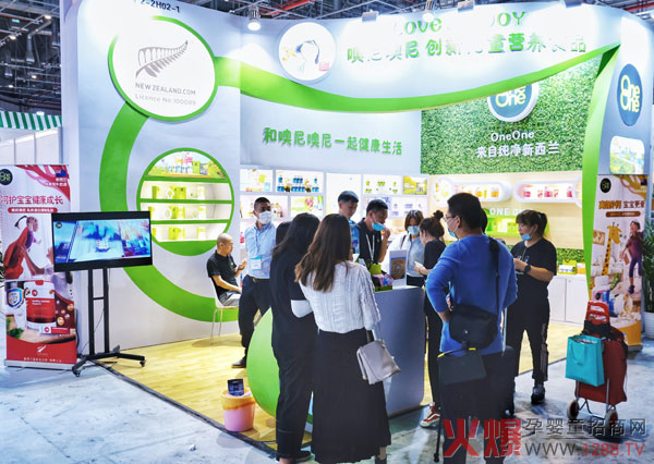 来自纯净新西�?-噢尼噢尼实力绽放上海CBME，现场人气满满，不虚此行.jpg