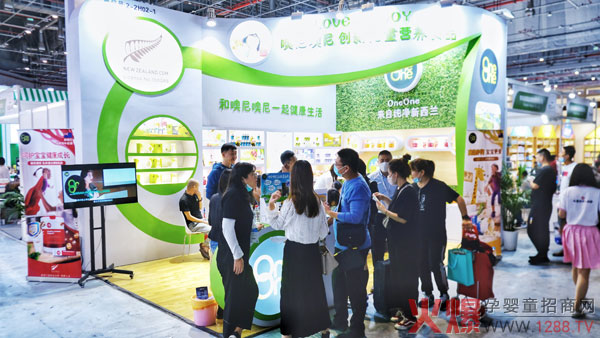 来自纯净新西�?-噢尼噢尼实力绽放上海CBME，现场人气满满，不虚此行4.jpg