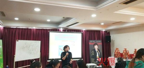 爱蓓贝携手小红罐DHA藻油单品爆破活动胜利召开4.jpg