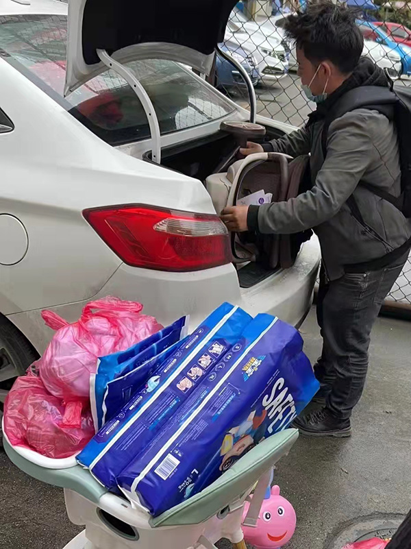 快乐宝贝门店活动7.jpg