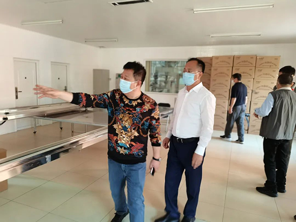 区委书记张士兆莅临秦皇岛江洋康达食品科技有限公司实地进行调研并予以指导5.jpg