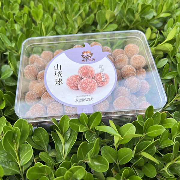 两个宝贝山楂球.jpg